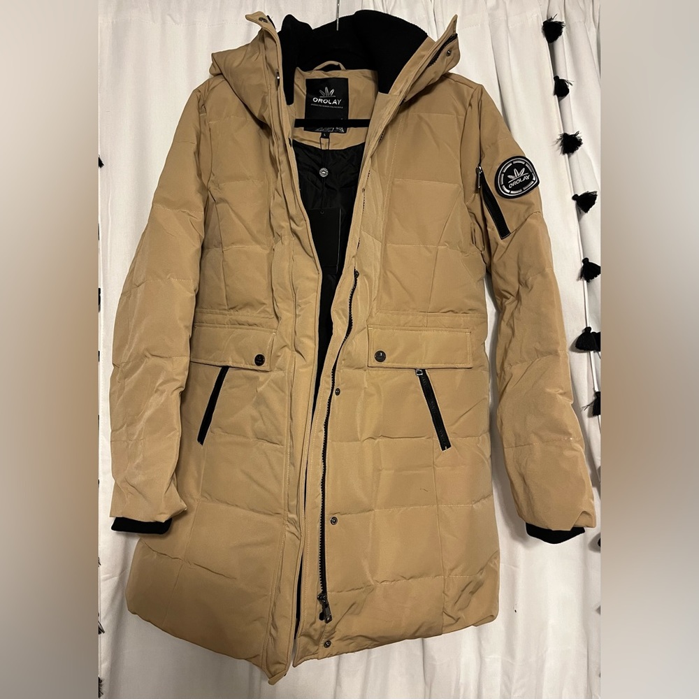 Hooded quilted winter down coat